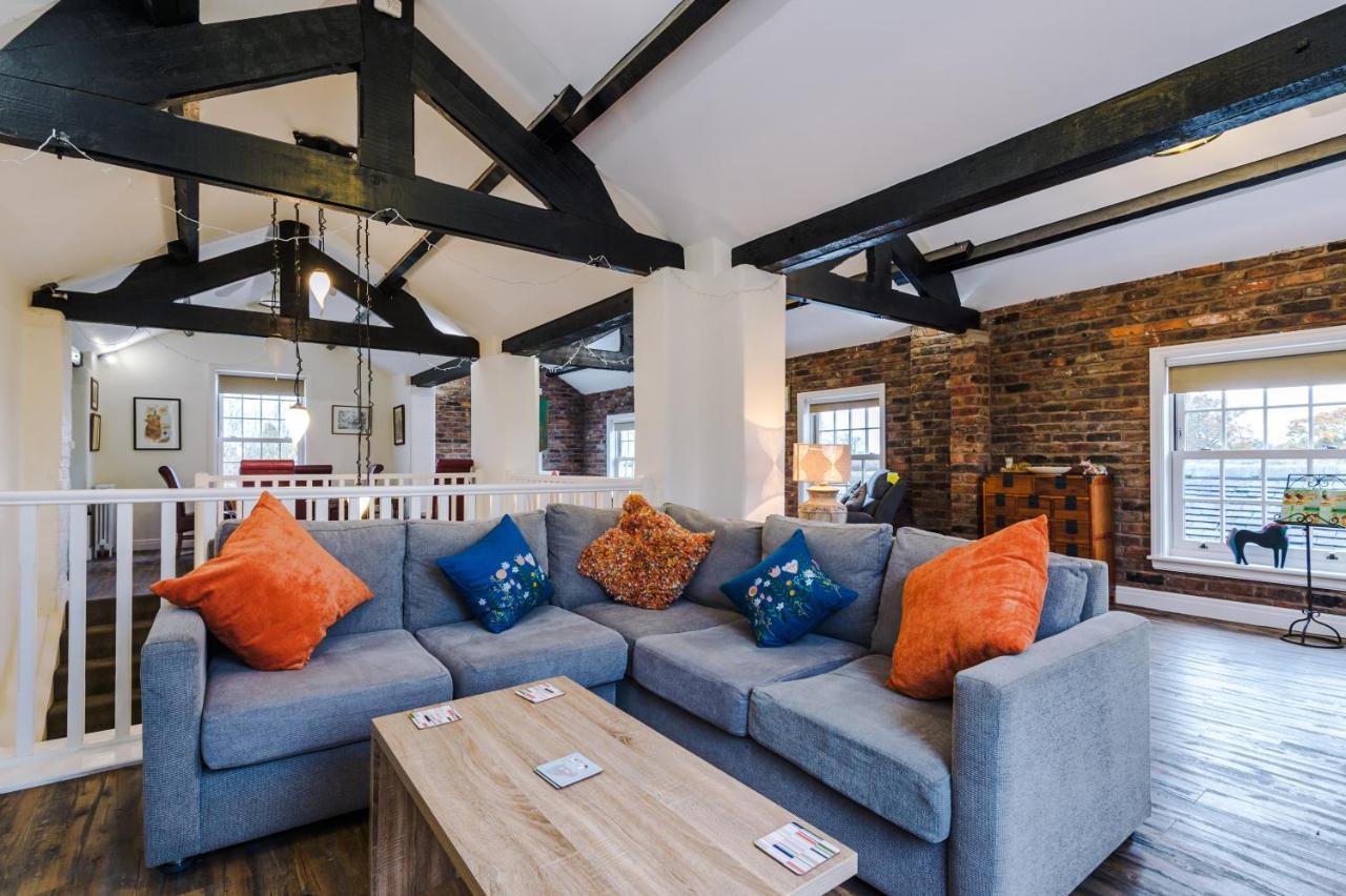Belvedere House - Serene Countryside Escape - 4 Bedrooms Sleeps 8 Sandbach Exterior photo